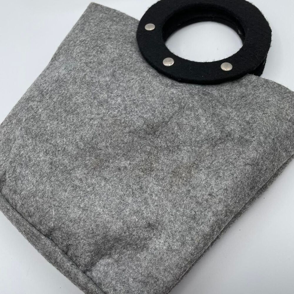 Grey Felt Halloween Purse Handbag Tote Bag Novelty Lights Up Spider Web Spooky - Picture 3 of 8